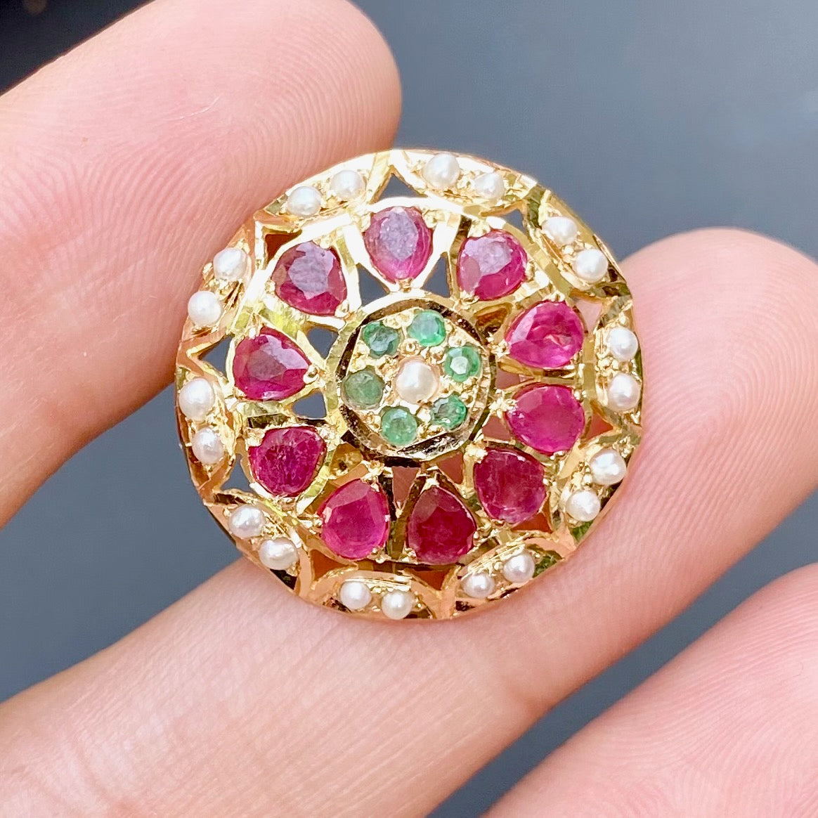 Ruby Ring in 22ct Gold GLR 096