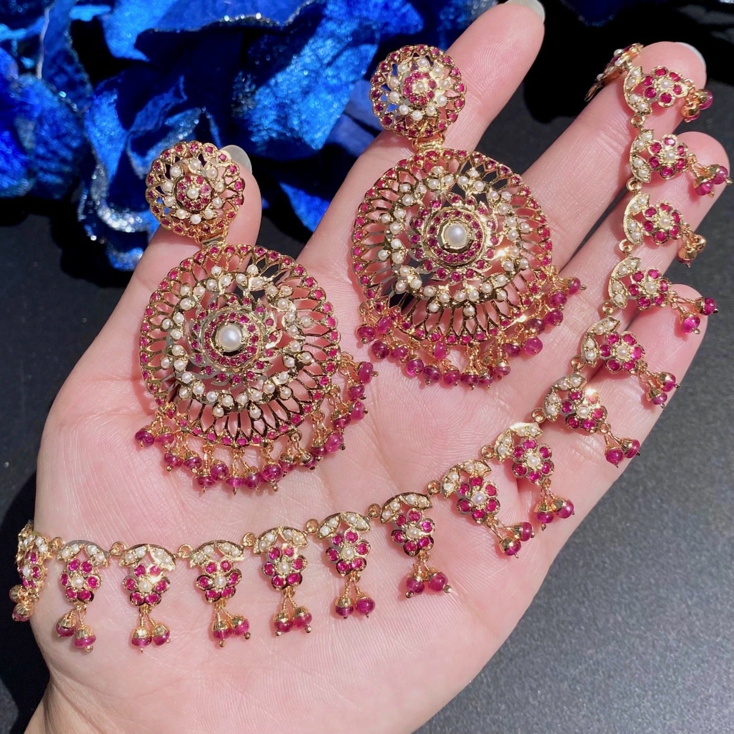 necklace with chandbali earrings