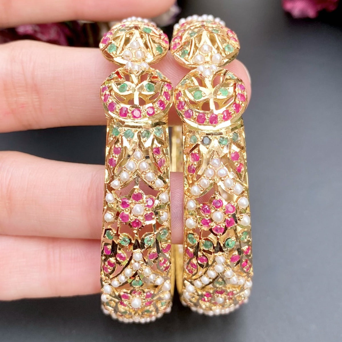 gold plated bangles in Punjabi design