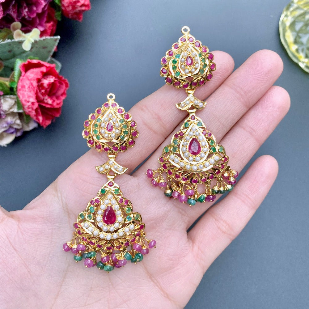 gold earrings under 100000