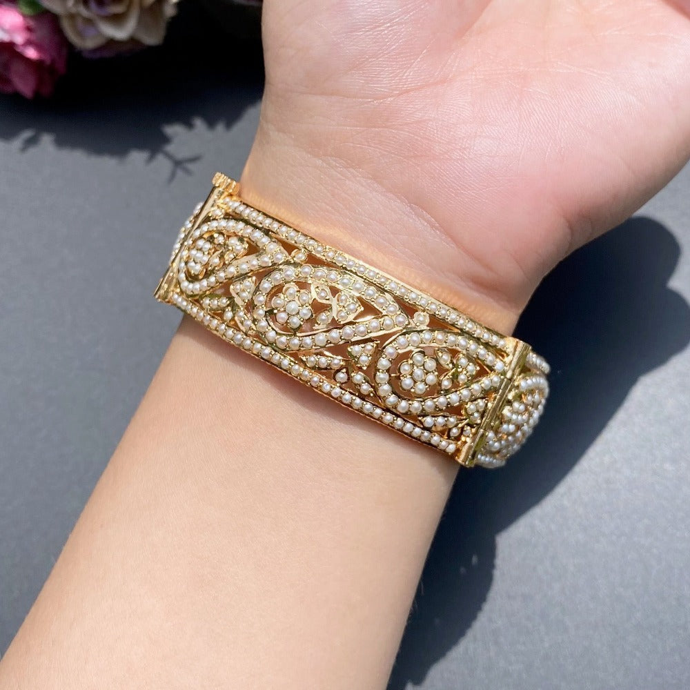 kundan bangle in silver