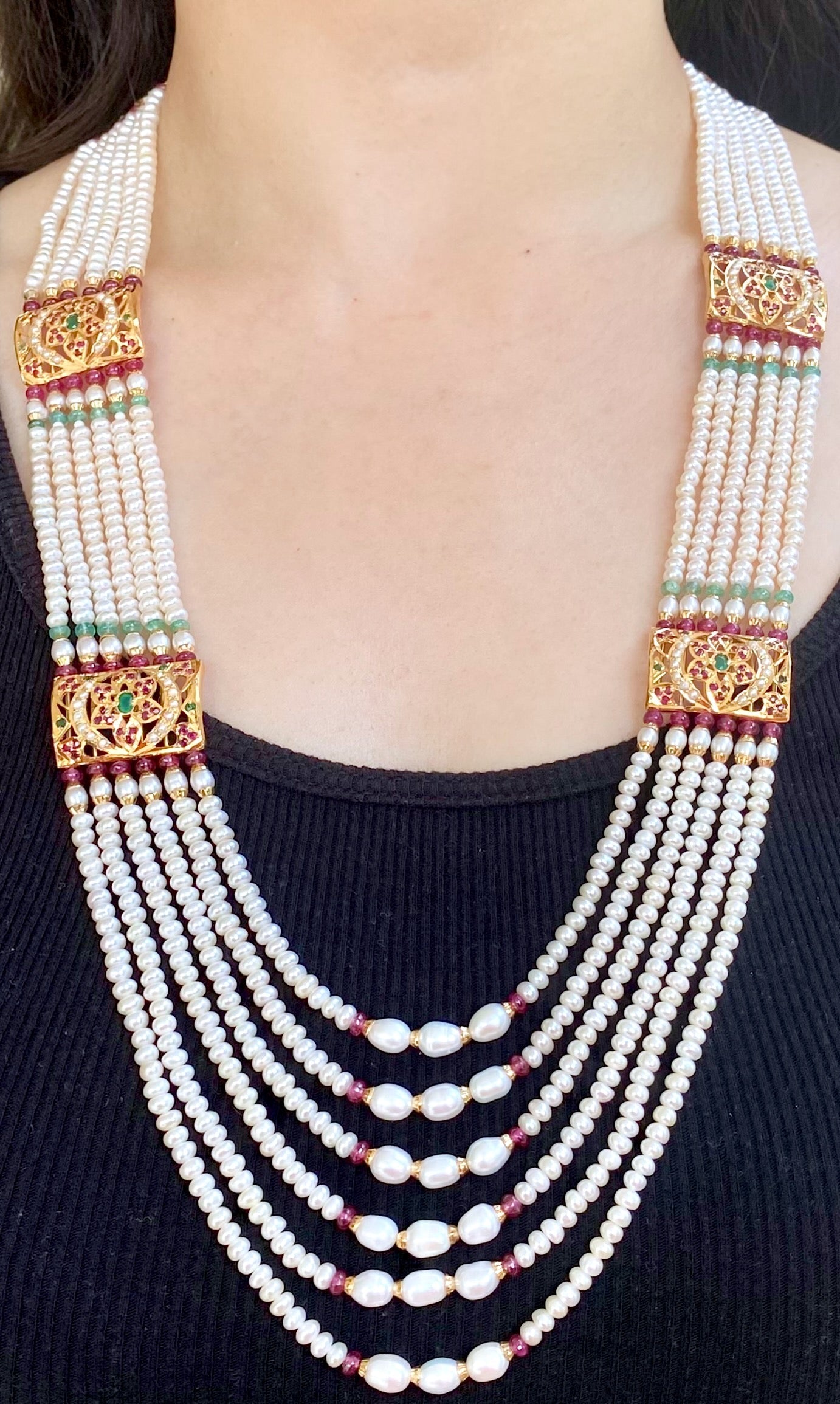 LAYERED PEARL NECKLACE