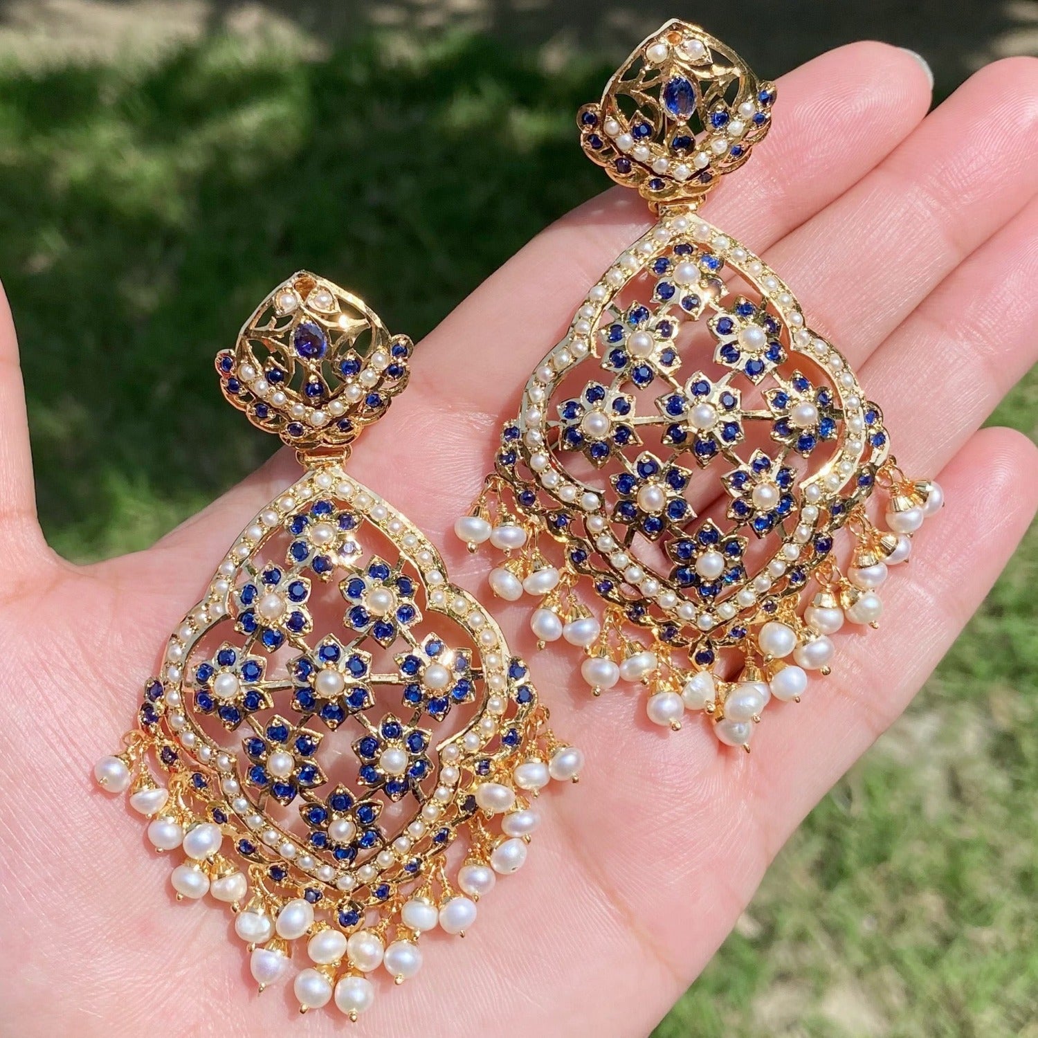 Punjabi neelam earrings