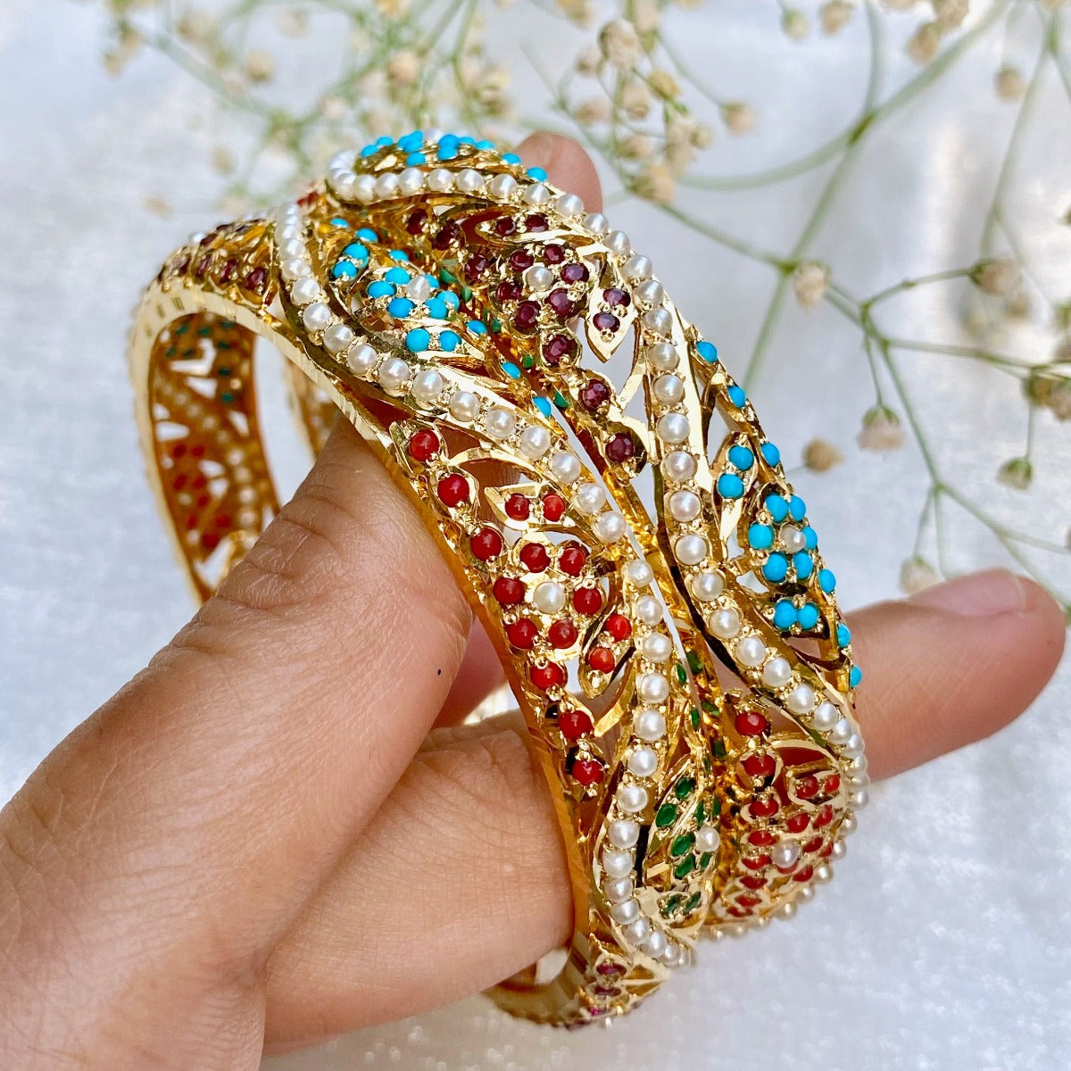 multicolor jadau bangles