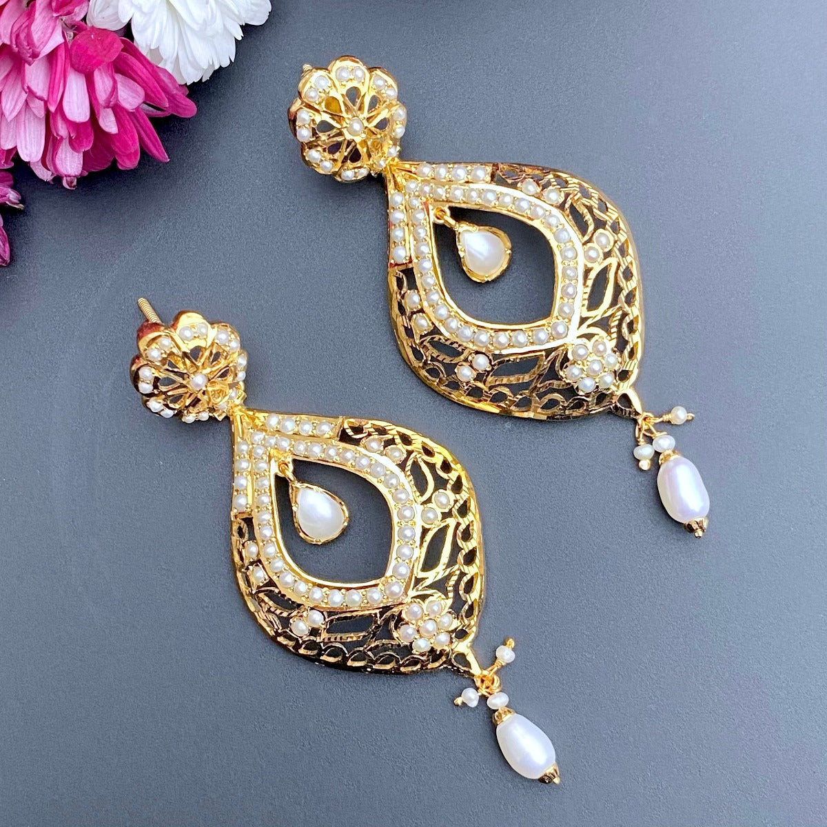 gold polished chandbali with pearls