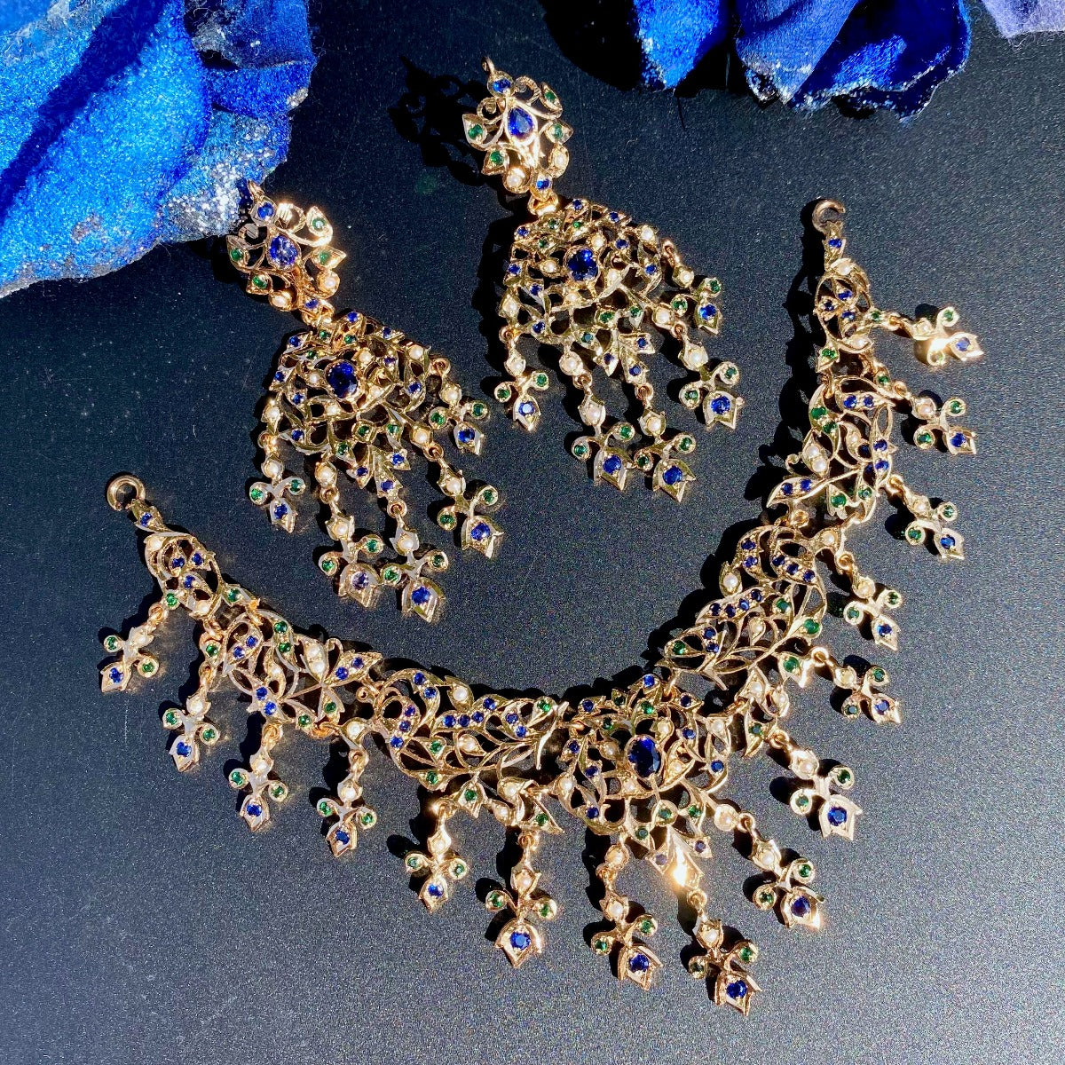 antique Bollywood jewelry set