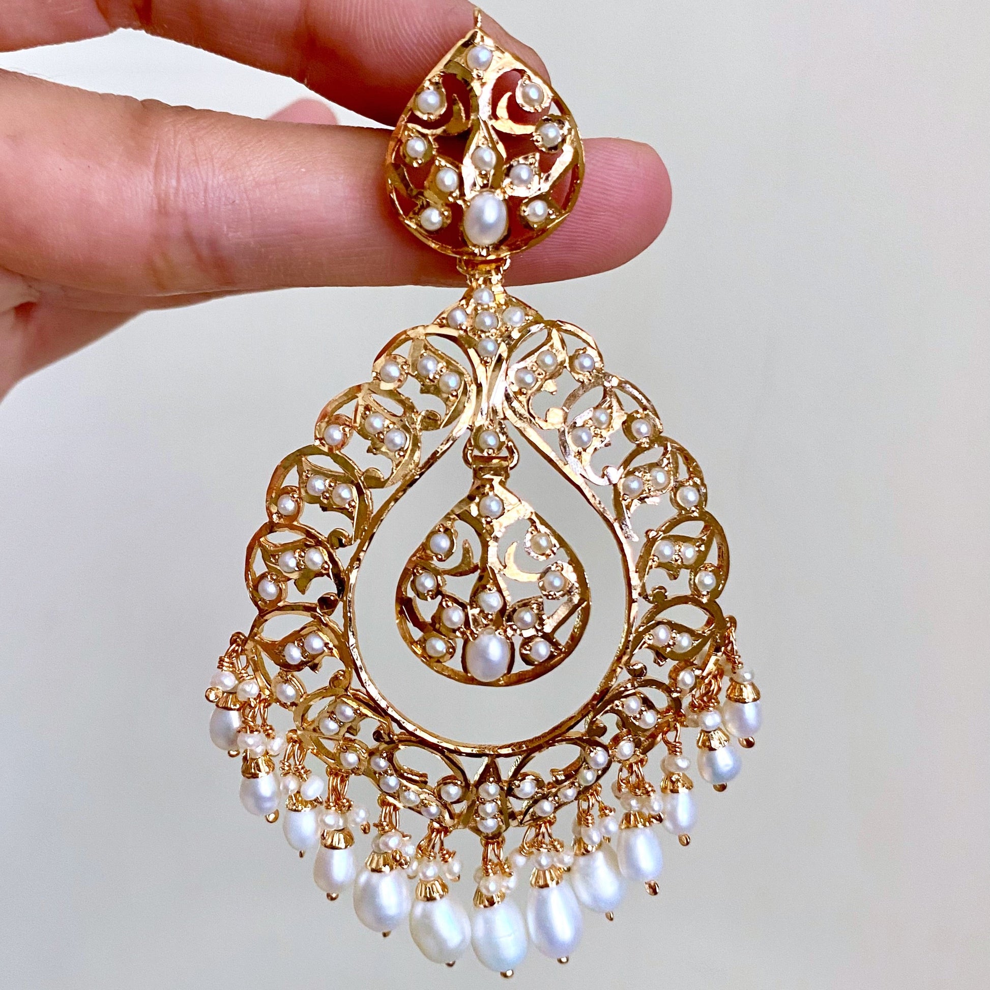 fashion earrings