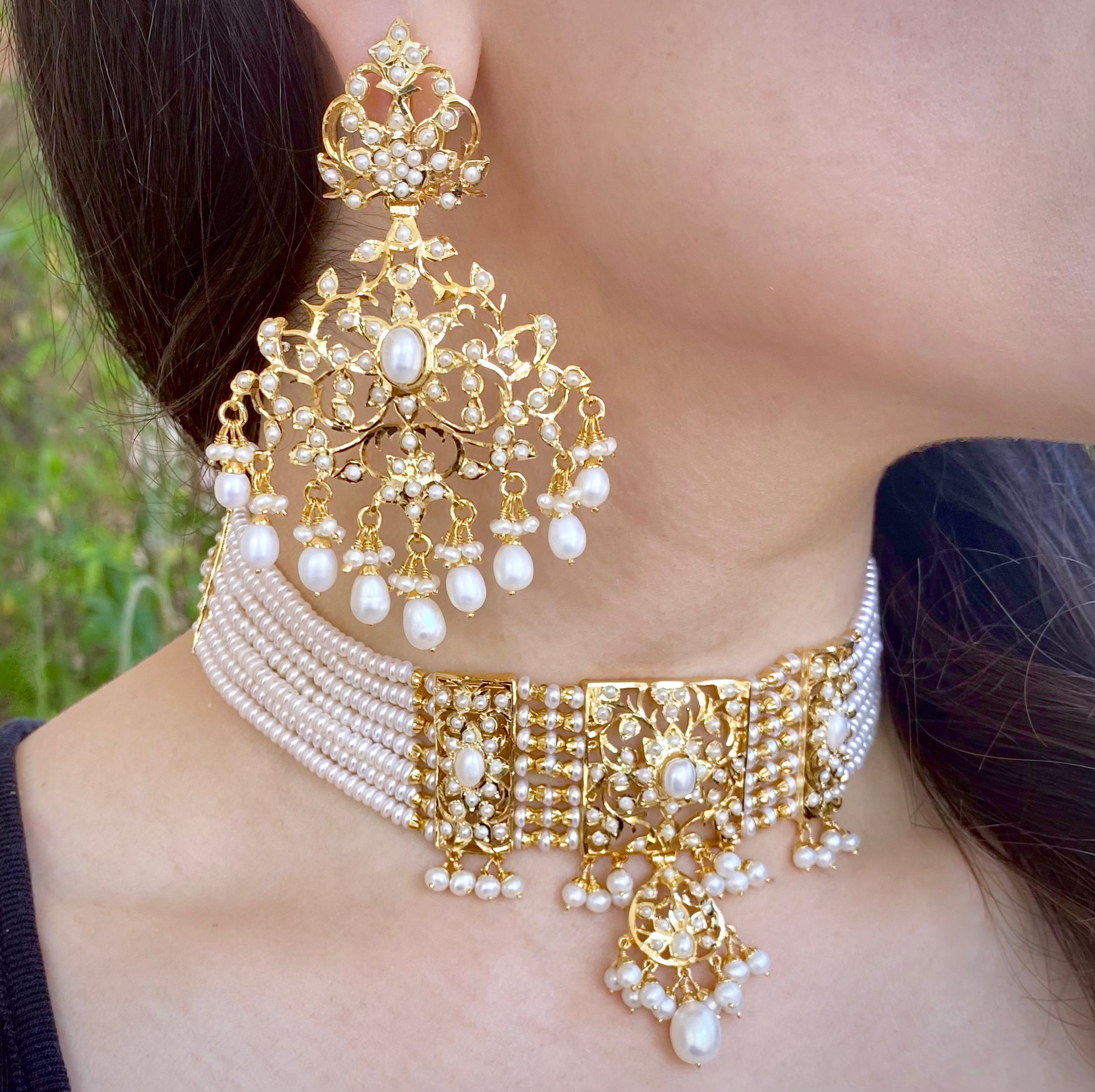 traditional indian gold plated choker set in pearls for destination wedding on 925 silver base