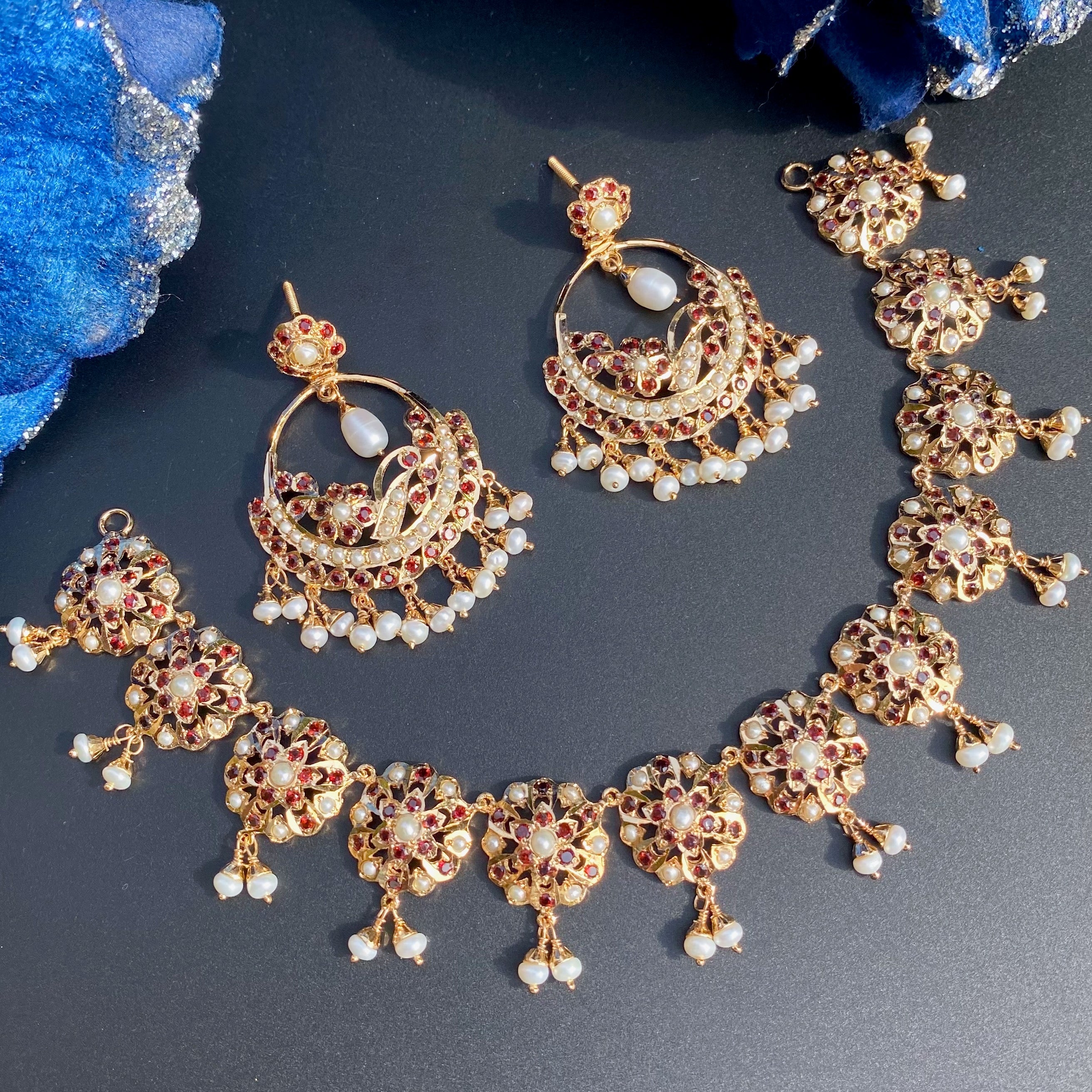 jadau set with pearls and garnet