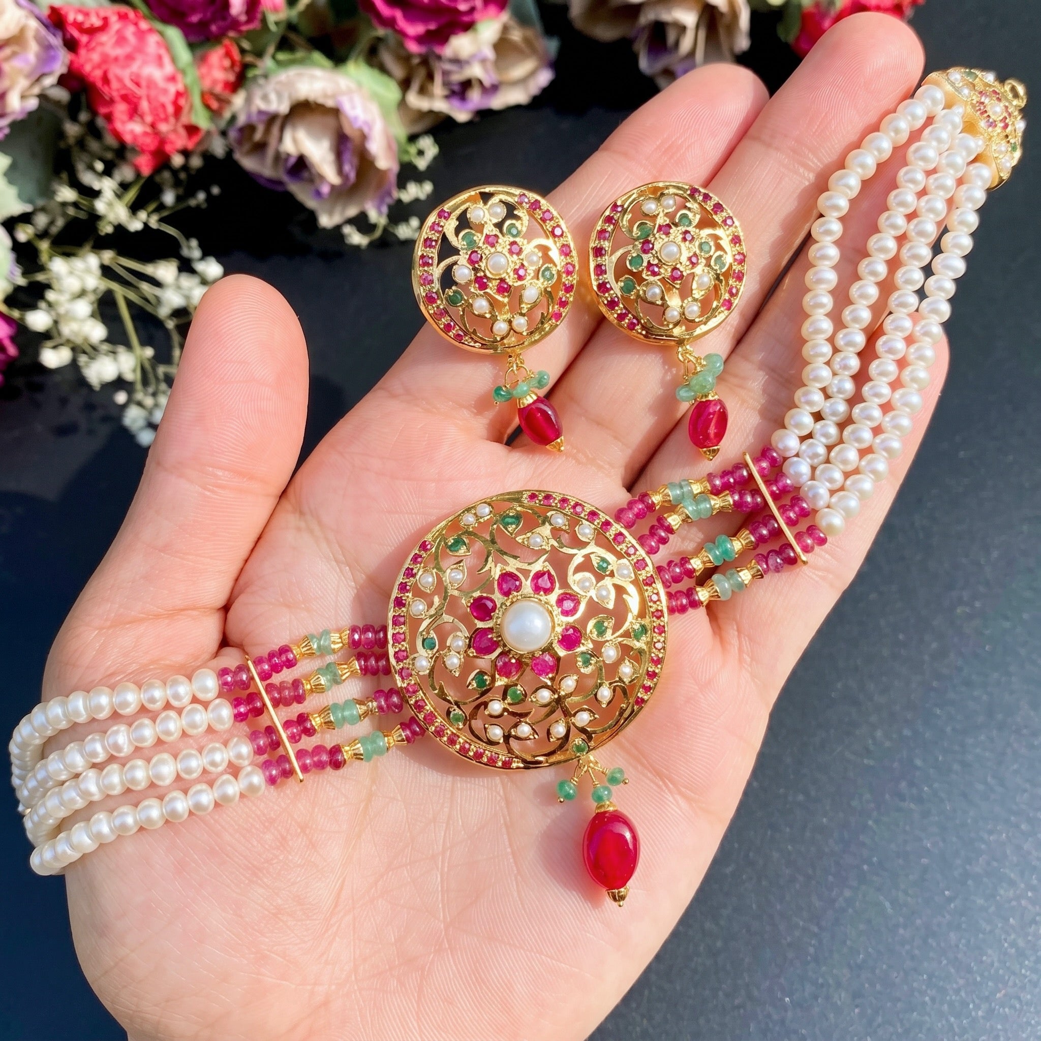 beaded choker set in silver with gold plating