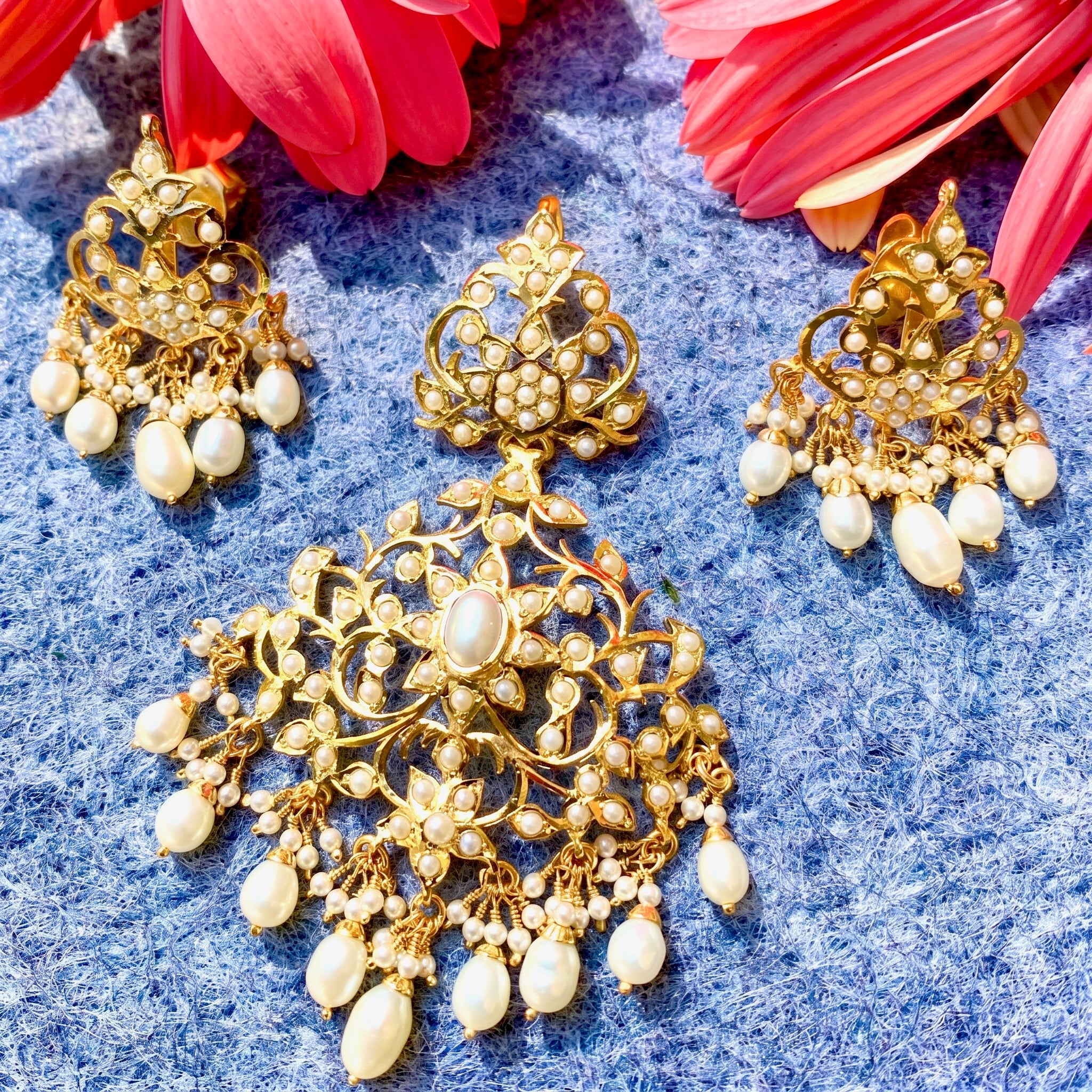 antique pearl pendant set