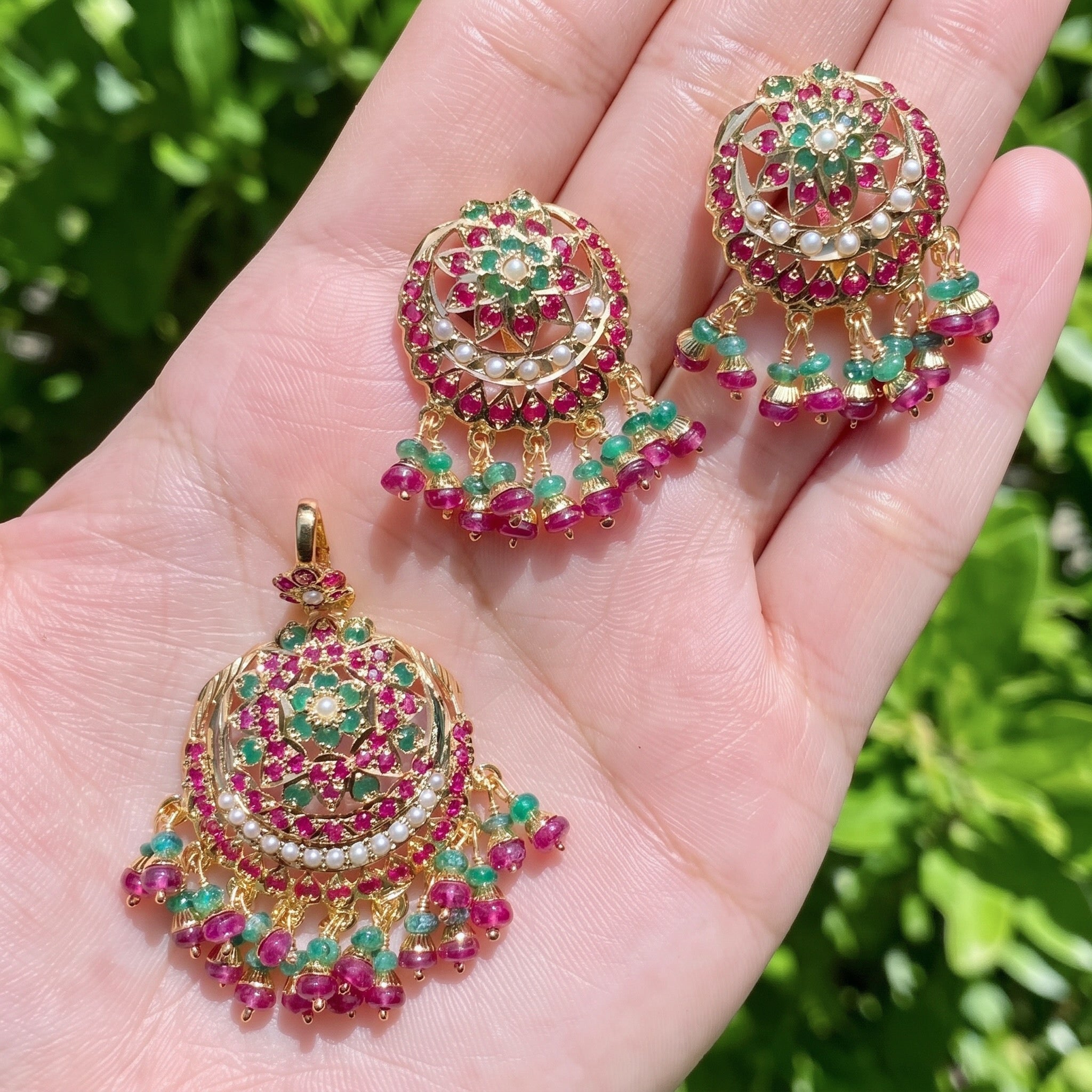 hyderabadi ruby emerald jewellery designs