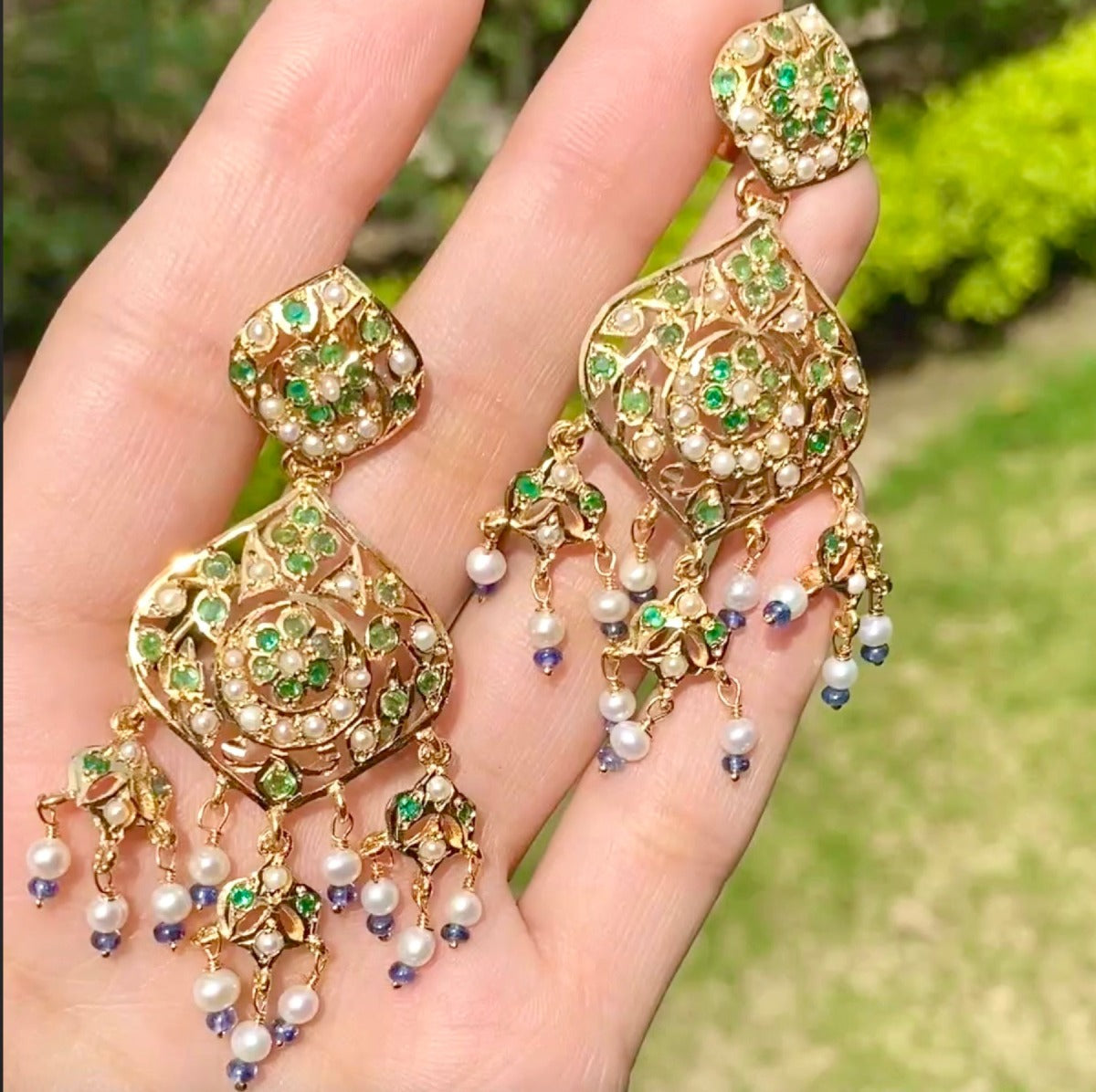 gold plated classy emerald earrings in silver