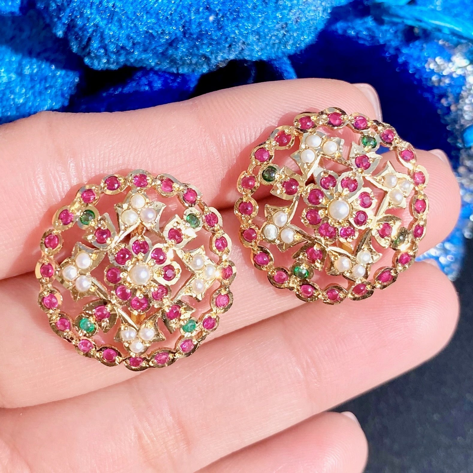 Round Silver Tops For Women | Jadau Earrings ER 484