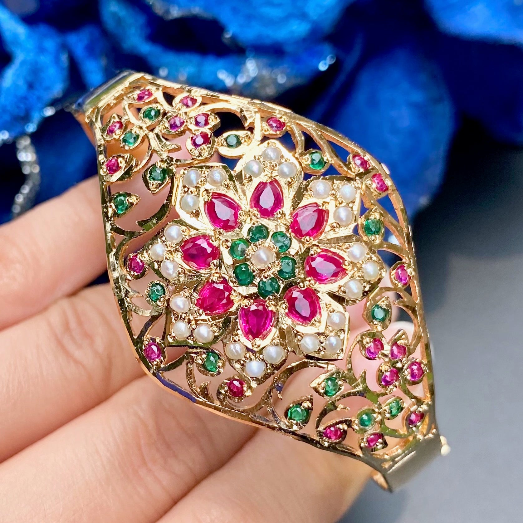 antique jadau bracelet for women