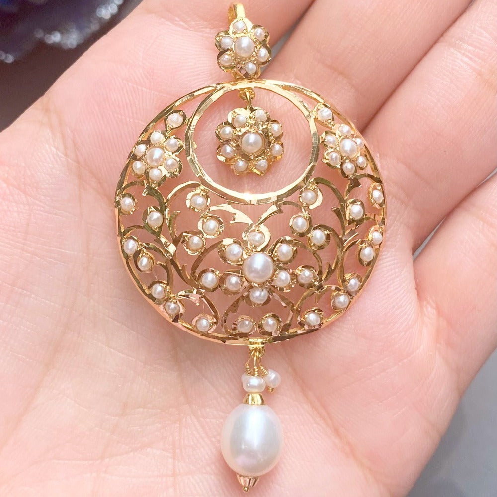 indian gold pendant 22k under 1 tola