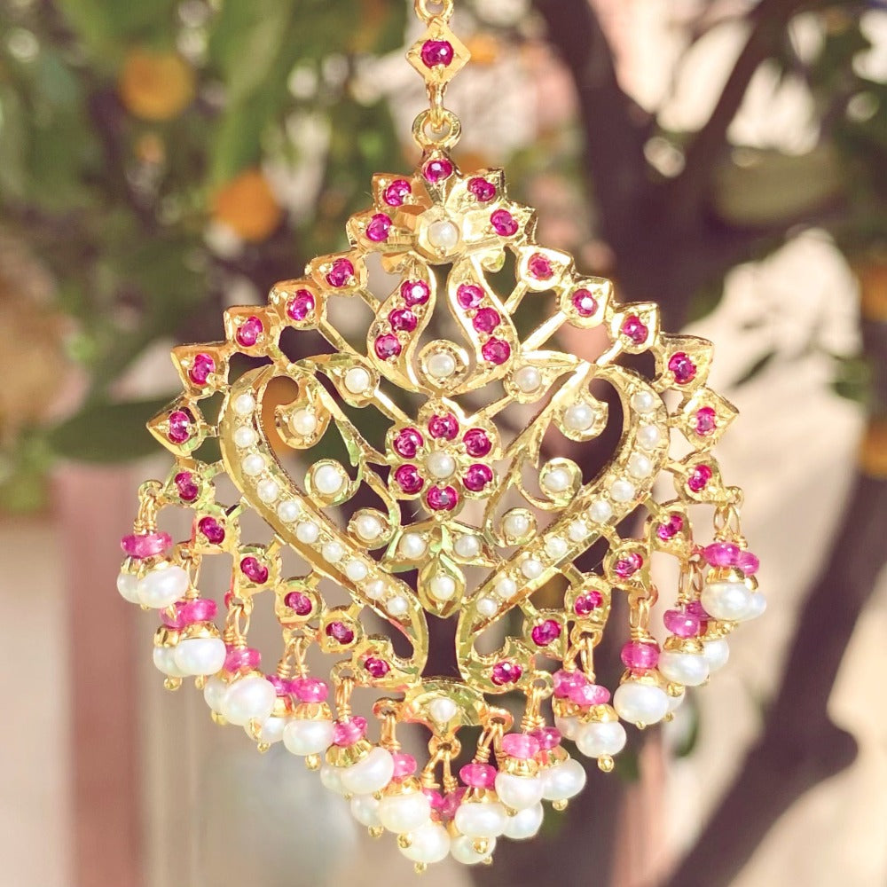 classic and evergreen ruby and pearl maang teeka