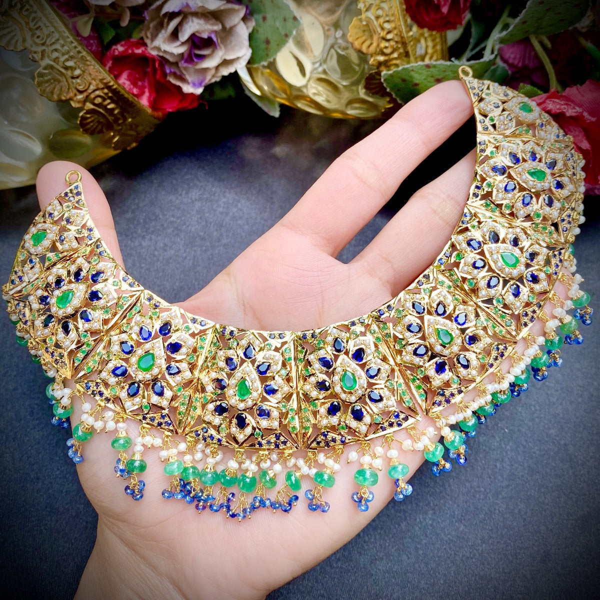 bridal necklace 22k gold studded with emeralds