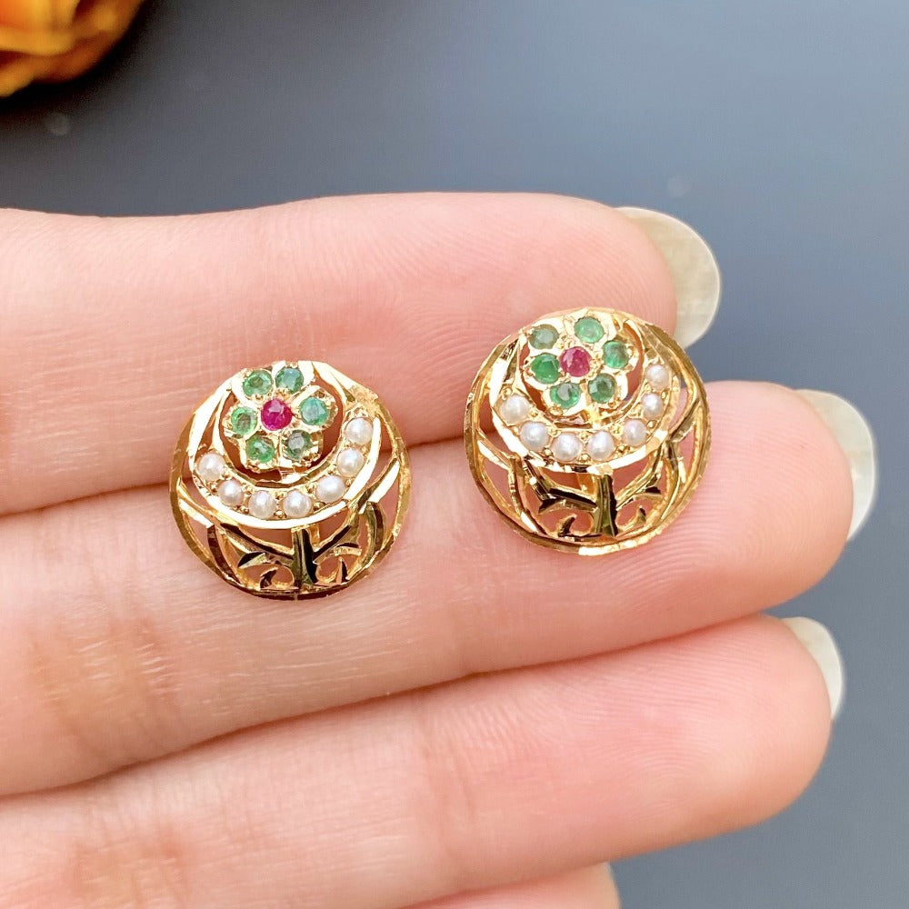 hyderabadi studs in 22k gold