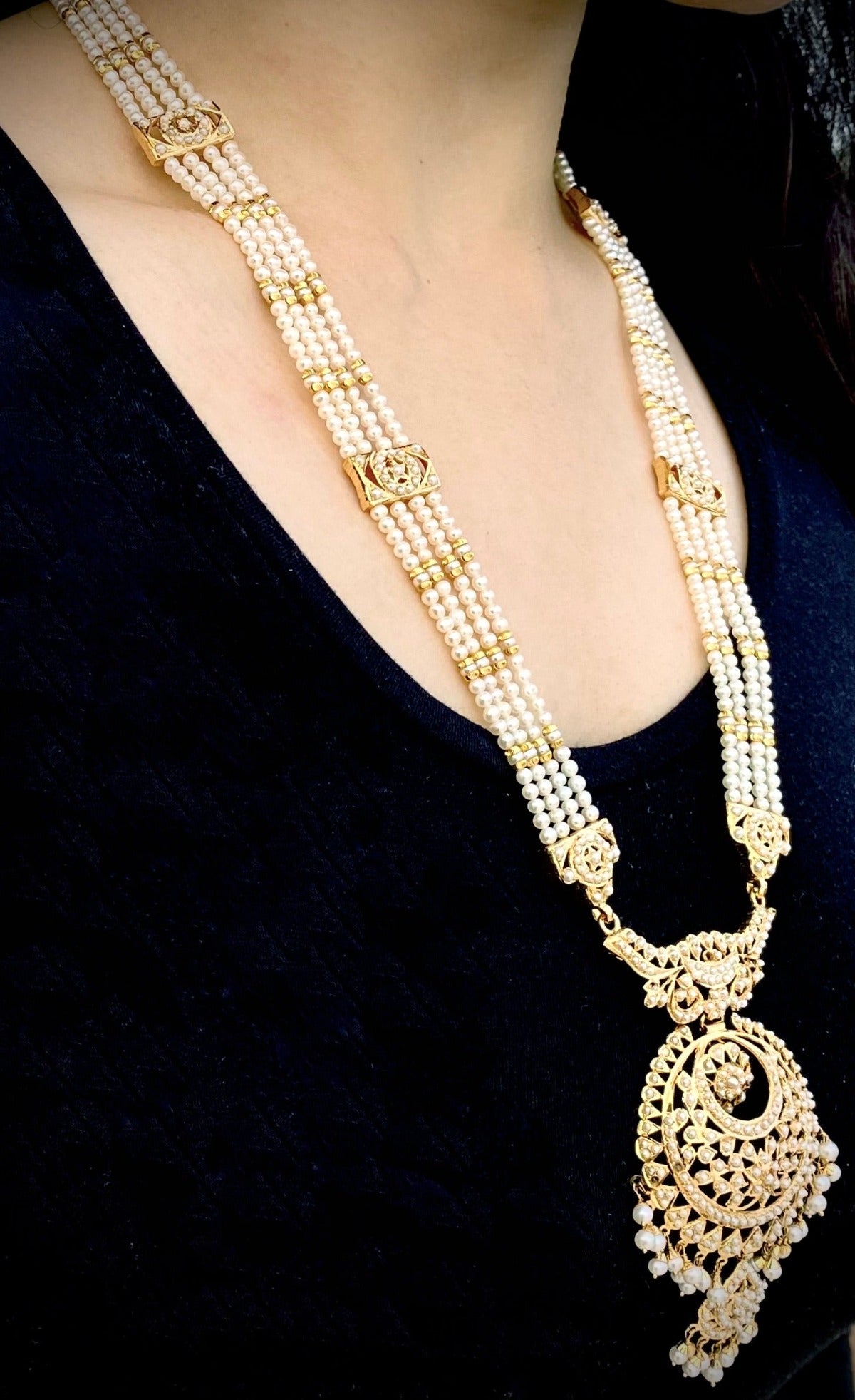 indian freshwater pearls rani haar on 22 carat gold