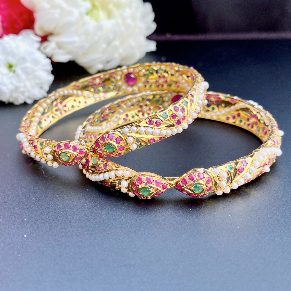 indian gold bangles inspired by designs from tanishq