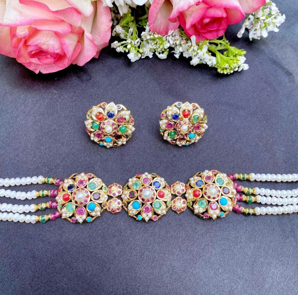 necklace set in navratna colors for wearing with traditional indian sarees