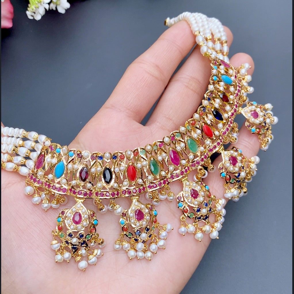 fine indian jadau choker set made on 22k gold to go with wedding lehenga