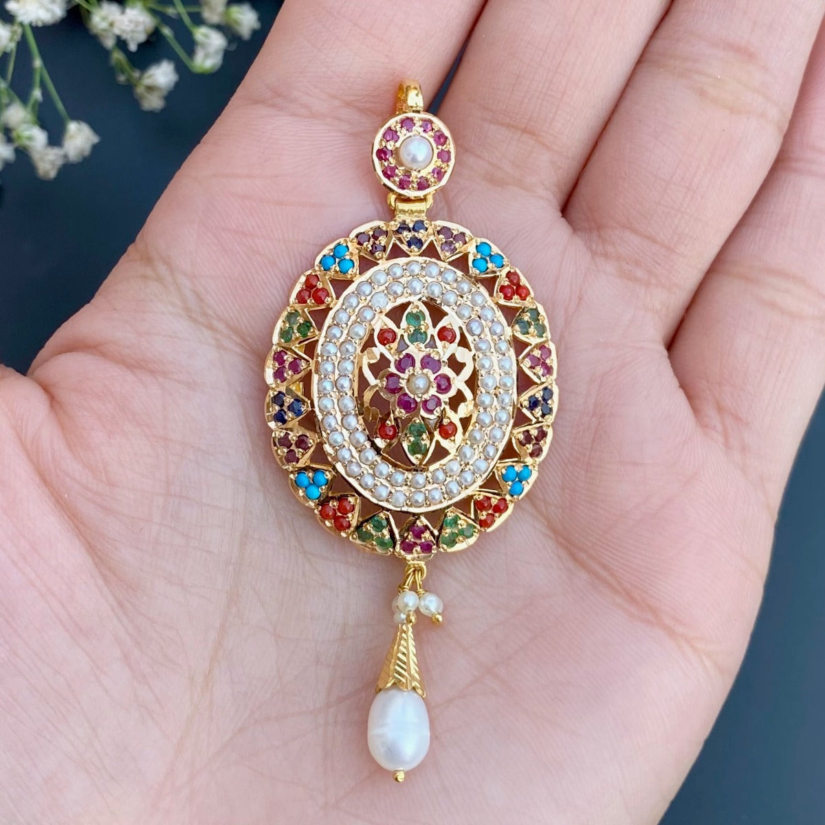 22k gold malabar navrattna pendant set design