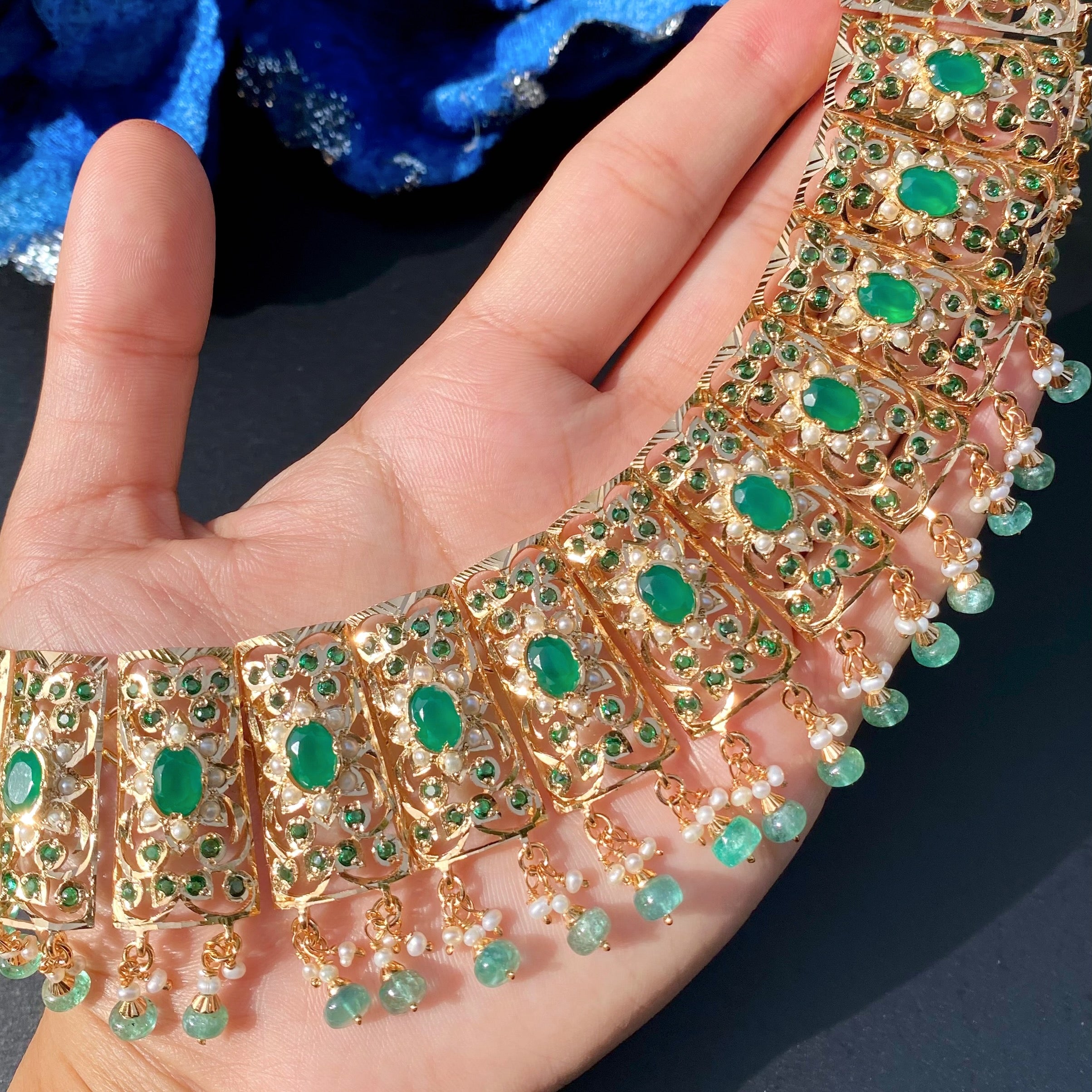 emerald green pakistani bridal necklace set