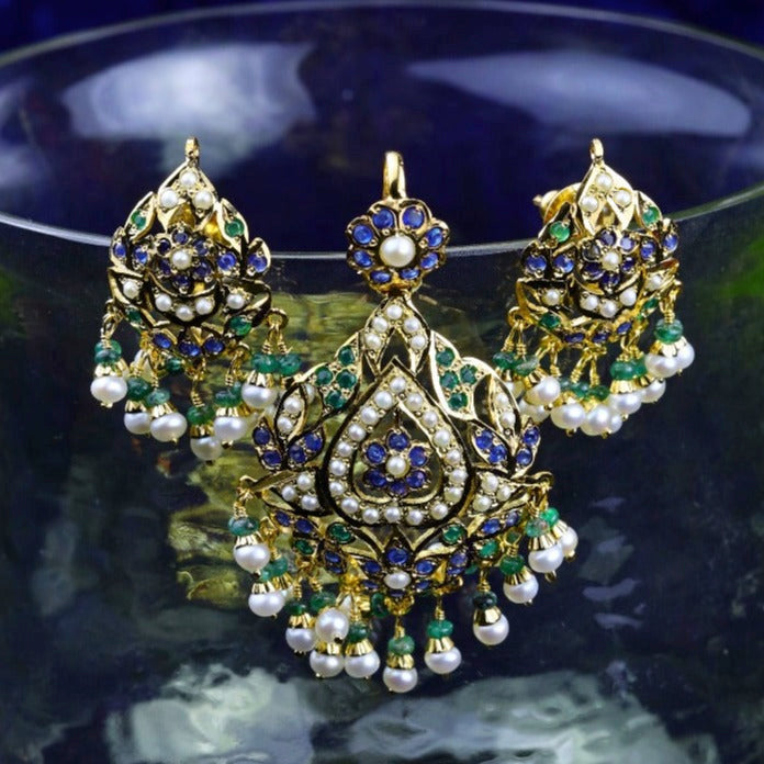 Multicolored Jadau Pendant Set in Gold Plated Silver PS 009