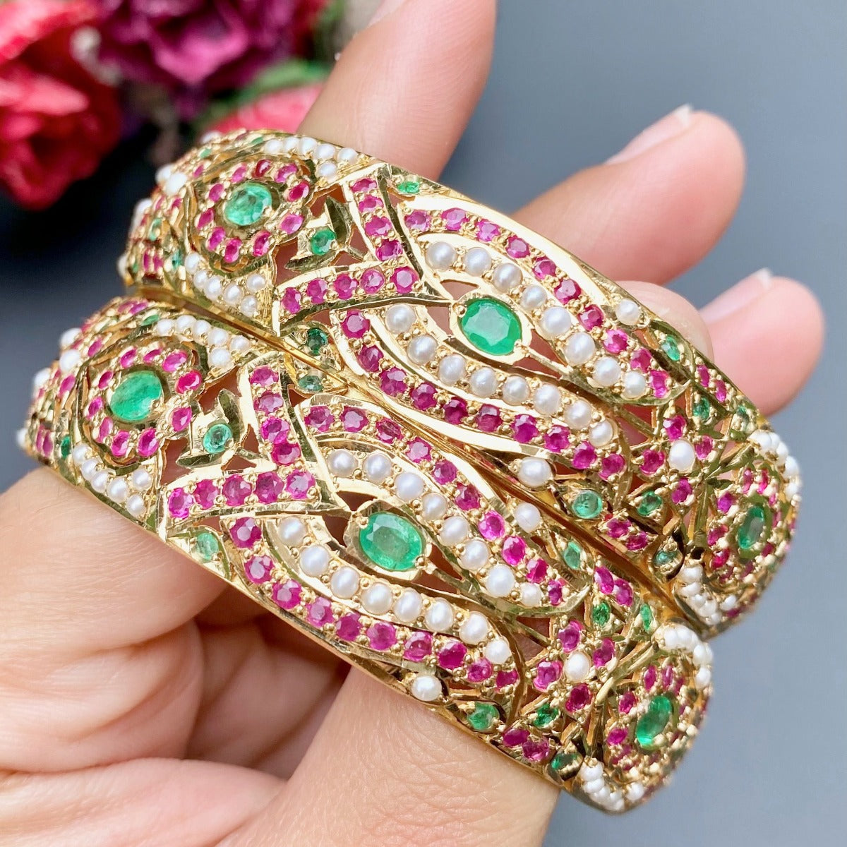 ruby emerald indian jadau kada in gold